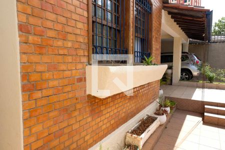 Casa à venda com 255m², 4 quartos e sem vaga Casa à venda com 255m², 4 quartos e sem vagaÁrea comum