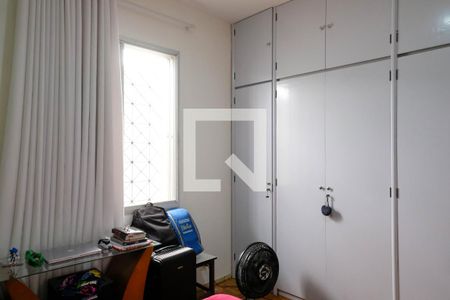 Casa à venda com 255m², 4 quartos e sem vaga Casa à venda com 255m², 4 quartos e sem vagaQuarto 4