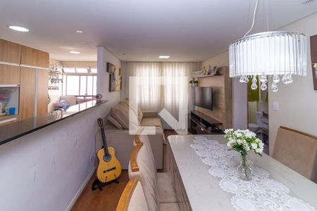 Sala de apartamento à venda com 2 quartos, 56m² em Vila Ivone, São Paulo