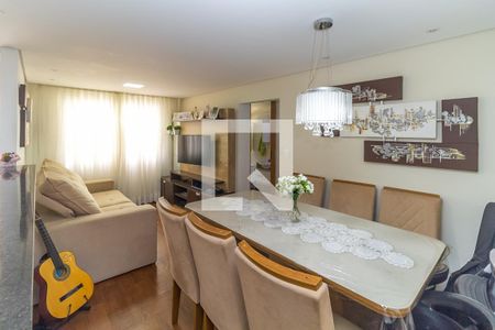 Sala de apartamento à venda com 2 quartos, 56m² em Vila Ivone, São Paulo