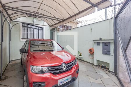 Garagem de casa à venda com 3 quartos, 150m² em Vila Brasilio Machado, São Paulo