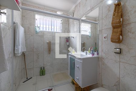 Casa à venda com 119m², 4 quartos e 2 vagasbanheiro social_2