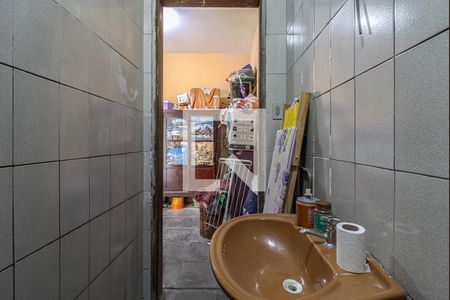 Casa à venda com 119m², 4 quartos e 2 vagasbanheiro quarto  serviço_4