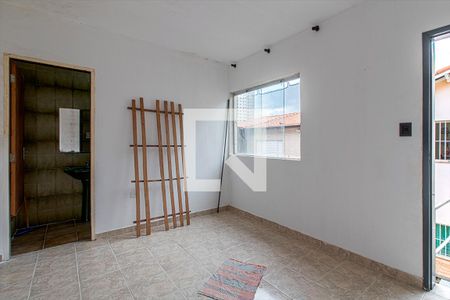 Casa à venda com 119m², 4 quartos e 2 vagassuíte área de serviço_2