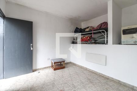 Casa à venda com 119m², 4 quartos e 2 vagassuíte área de serviço_4