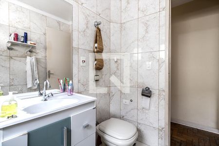 Casa à venda com 119m², 4 quartos e 2 vagasbanheiro social_4