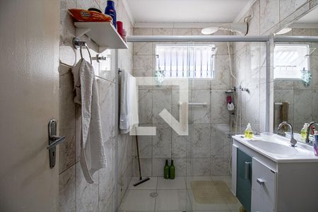 Casa à venda com 119m², 4 quartos e 2 vagasbanheiro social_1