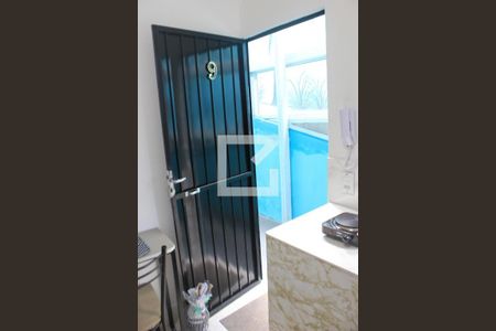 Studio para alugar com 27m², 1 quarto e sem vagaEntrada/saída da Kitnet