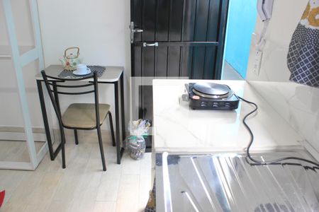 Studio para alugar com 27m², 1 quarto e sem vagaMesa e pia