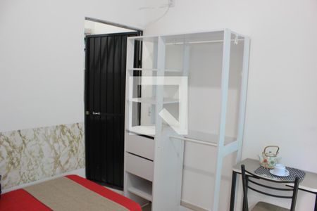 Studio para alugar com 27m², 1 quarto e sem vagaCabideiro/mesa