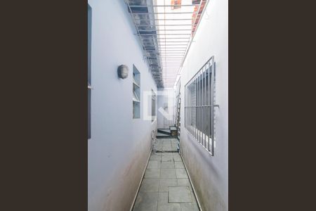 Casa para alugar com 260m², 3 quartos e 4 vagasCorredor