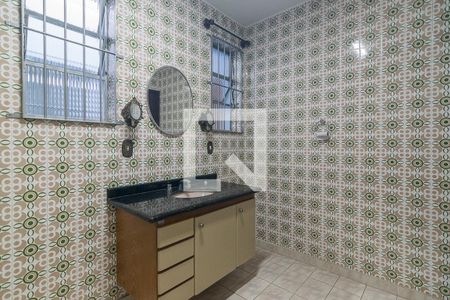 Casa para alugar com 260m², 3 quartos e 4 vagasBanheiro