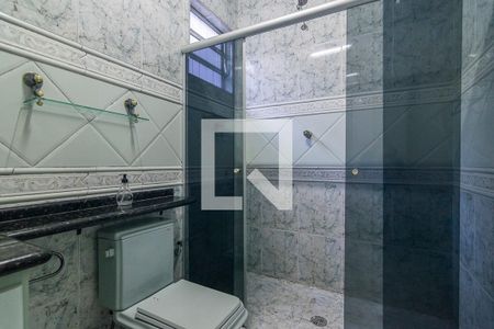 Casa para alugar com 260m², 3 quartos e 4 vagasBanheiro da Suite