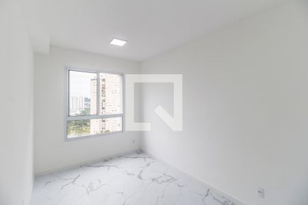 Sala de TV de apartamento à venda com 1 quarto, 42m² em Jardim Tupanci, Barueri