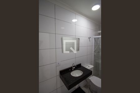Banheiro de casa para alugar com 1 quarto, 25m² em Jardim Nossa Senhora do Carmo, São Paulo