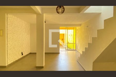 Sala de casa à venda com 3 quartos, 154m² em Vila Regente Feijó, São Paulo