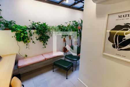 Casa de condomínio à venda com 112m², 2 quartos e 2 vagasEscritório