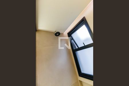 Casa de condomínio à venda com 112m², 2 quartos e 2 vagasBanheiro -chuveiro