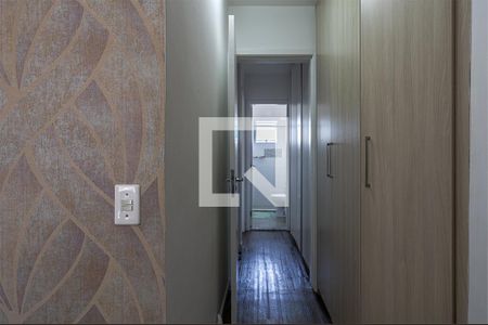 Corredor de casa de condomínio à venda com 3 quartos, 109m² em Vila Moraes, São Paulo