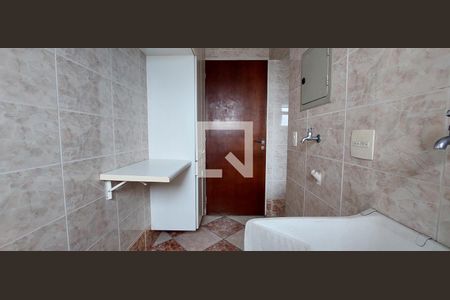 Apartamento à venda com 68m², 2 quartos e 1 vagaÁrea de Serviço