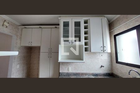 Apartamento à venda com 68m², 2 quartos e 1 vagaCozinha