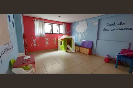 Apartamento à venda com 68m², 2 quartos e 1 vagaÁrea comum 