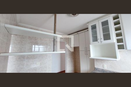 Apartamento à venda com 68m², 2 quartos e 1 vagaCozinha