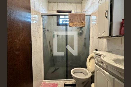 Casa para alugar com 100m², 3 quartos e sem vagaBanheiro 