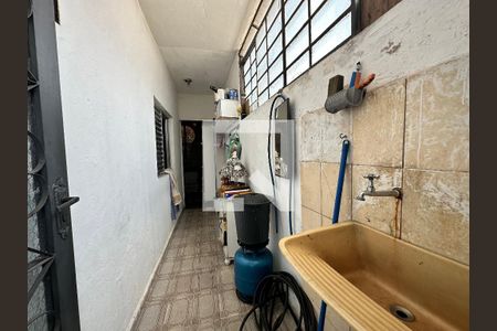 Casa para alugar com 100m², 3 quartos e sem vagaÁrea de Serviço