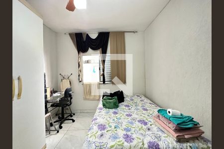 Quarto 1 de casa para alugar com 3 quartos, 100m² em Cachoeirinha, Belo Horizonte