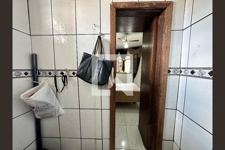 Casa para alugar com 100m², 3 quartos e sem vagaBanheiro 