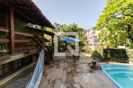 Casa para alugar com 350m², 3 quartos e 1 vagaCobertura