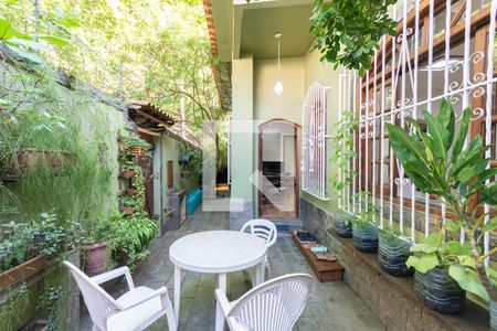 Casa para alugar com 350m², 3 quartos e 1 vagaQuintal