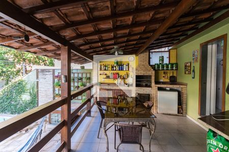 Casa para alugar com 350m², 3 quartos e 1 vagaCobertura