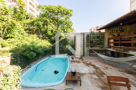 Casa para alugar com 350m², 3 quartos e 1 vagaCobertura