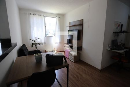 SALA de apartamento para alugar com 2 quartos, 48m² em Parque Santa Rosa, Suzano