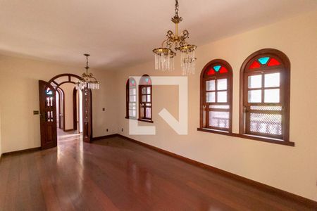 Sala de casa à venda com 4 quartos, 388m² em Santa Lúcia, Belo Horizonte