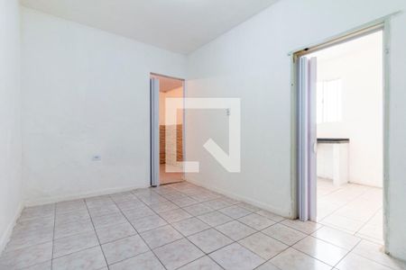 Quarto  de casa para alugar com 2 quartos, 45m² em Vila Taquari, São Paulo