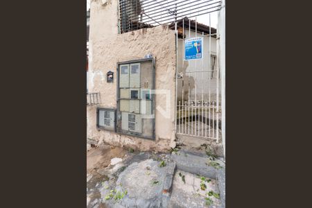 Casa para alugar com 45m², 1 quarto e sem vaga Casa para alugar com 45m², 1 quarto e sem vagaFachada