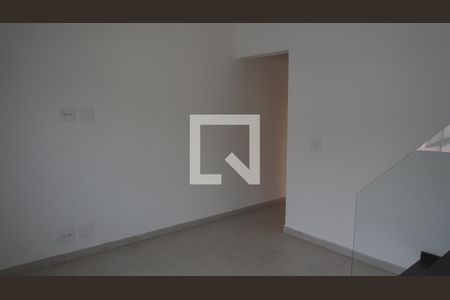 Sala de casa de condomínio à venda com 3 quartos, 110m² em Jardim das Carpas, Jundiaí