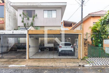 Casa para alugar com 260m², 6 quartos e 2 vagasFachada
