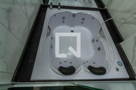 Apartamento para alugar com 70m², 3 quartos e 1 vaga Apartamento para alugar com 70m², 3 quartos e 1 vagaBanheira