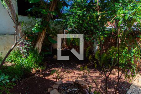 Casa à venda com 250m², 3 quartos e 2 vagasÁREA EXTERNA