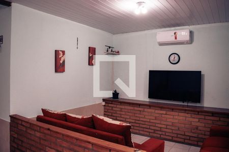 Sala de casa à venda com 1 quarto, 55m² em Hípica, Porto Alegre