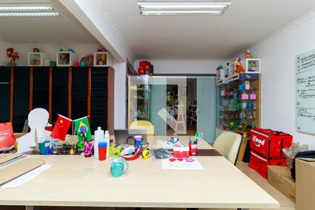 Casa à venda com 173m², 4 quartos e 2 vagasSala 2