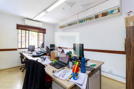 Casa à venda com 173m², 4 quartos e 2 vagasQuarto 3