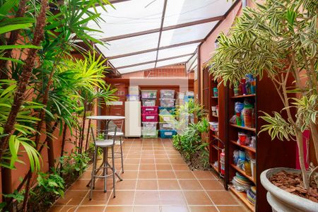 Casa à venda com 173m², 4 quartos e 2 vagasQuintal