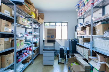 Casa à venda com 173m², 4 quartos e 2 vagasQuarto 1