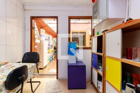 Casa à venda com 173m², 4 quartos e 2 vagasCozinha