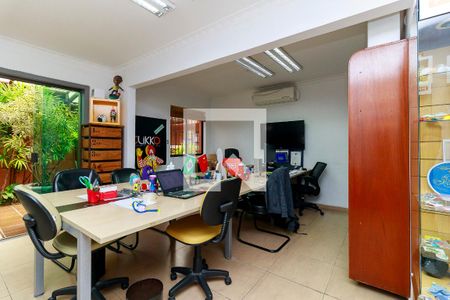 Casa à venda com 173m², 4 quartos e 2 vagasSala 2